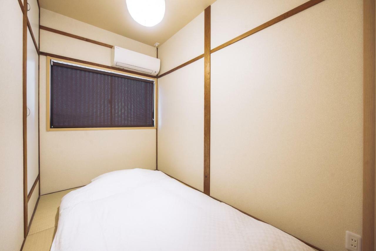Resi Kyodai West Apartment *