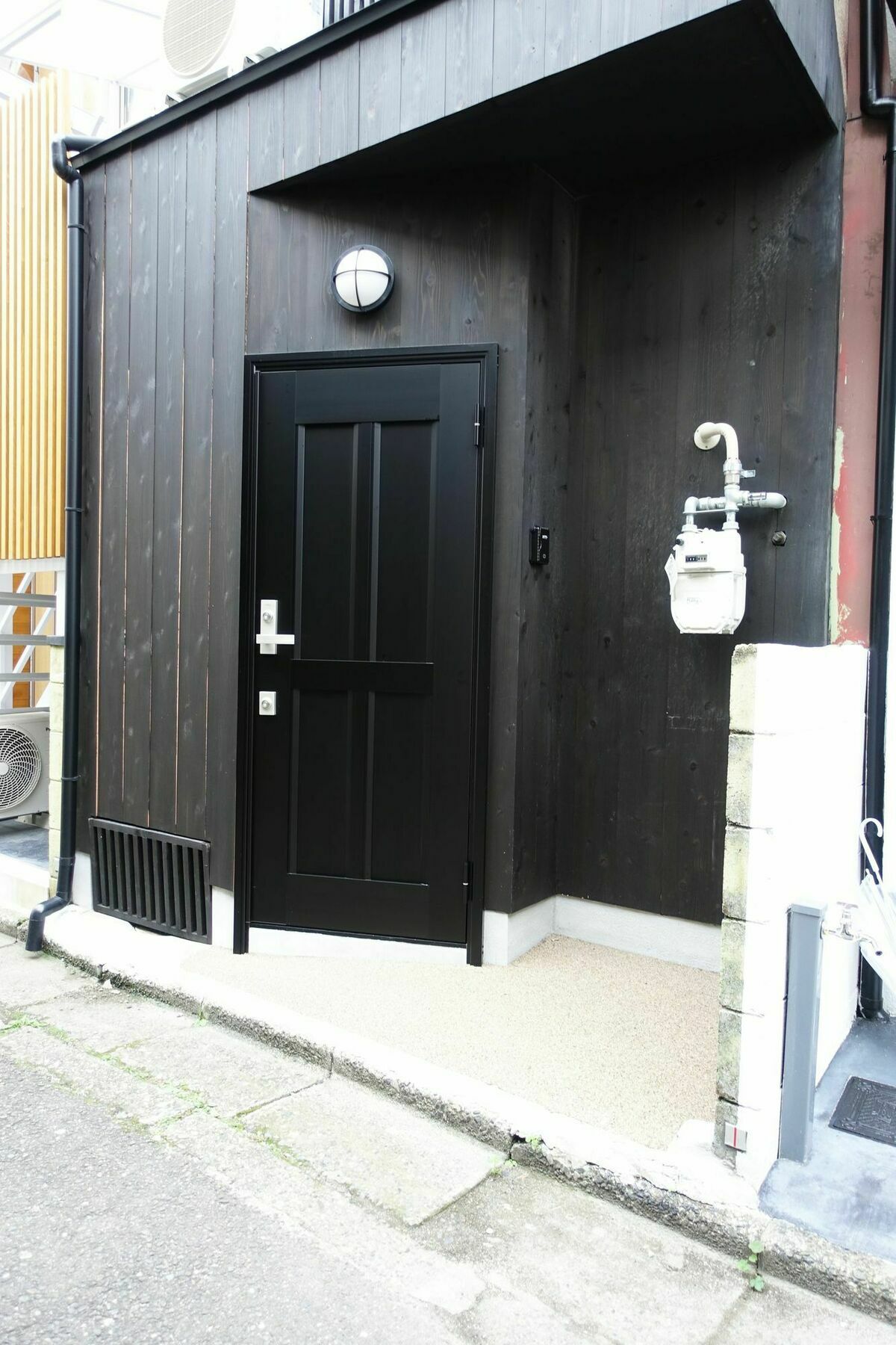 Resi Kyodai West Apartment *
